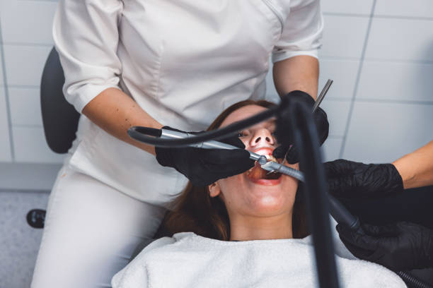 Best Emergency Gum Pain Relief  in Maine, WI